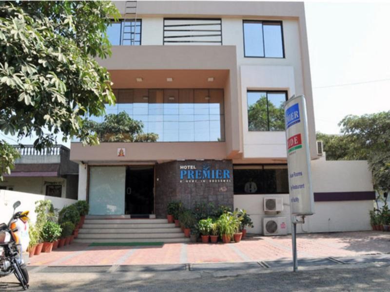 Hotel Premier Bhusawal Exterior photo