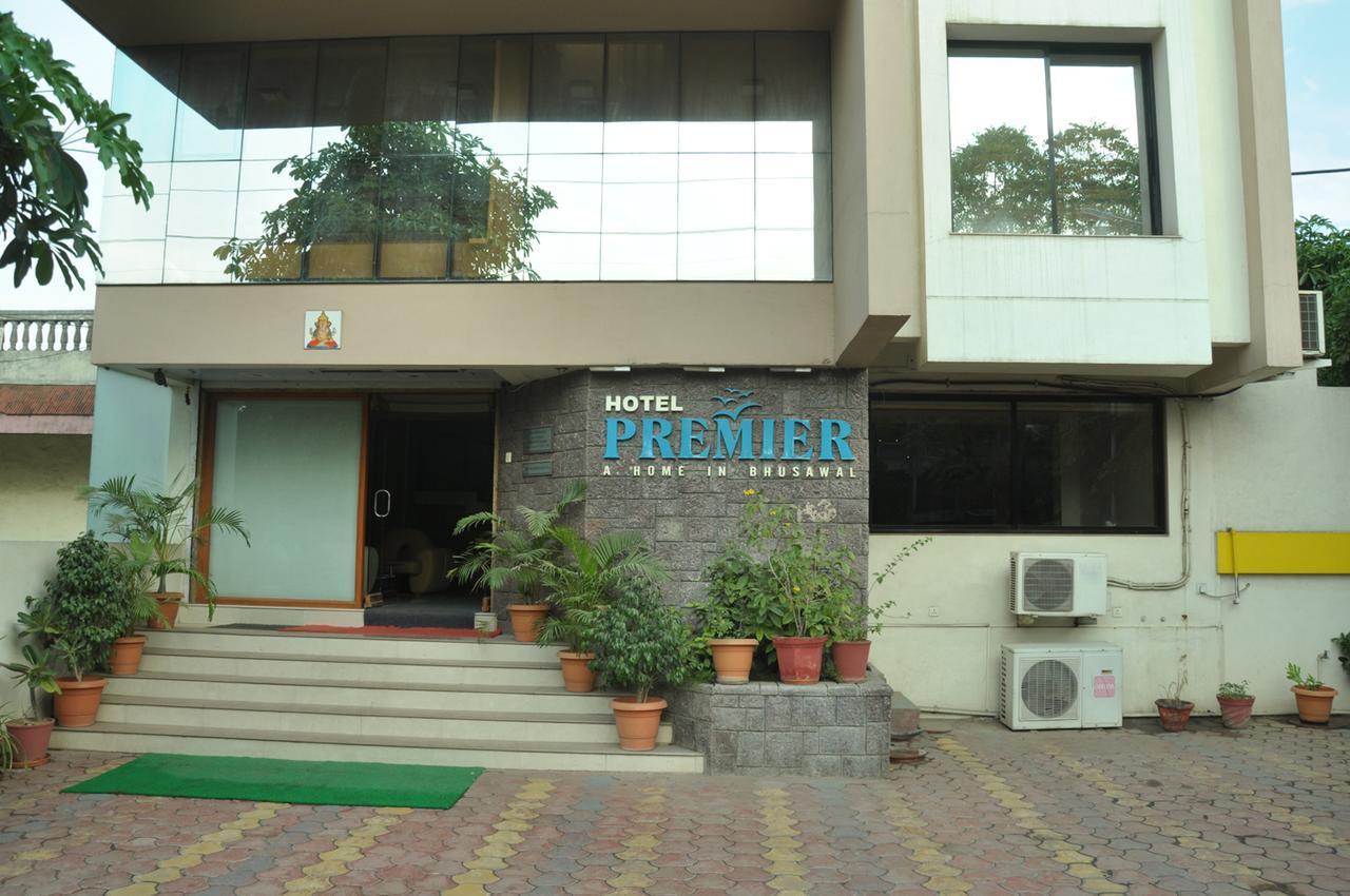 Hotel Premier Bhusawal Exterior photo